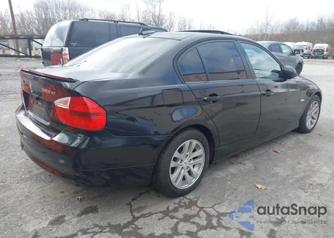 2006 BMW 325Xi from USA, damaged, VIN WBAVD13546KV13351